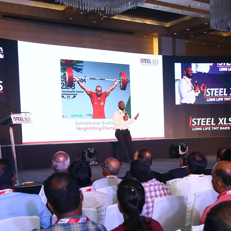 Careers Banner Img B